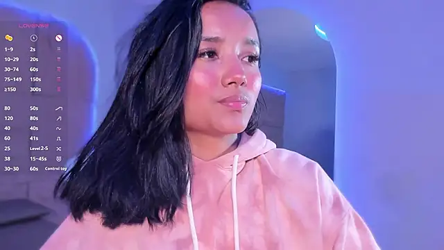 HannahMontgomery live XXX chat