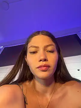 Chatroom XXX en direct de EmmaJhoons