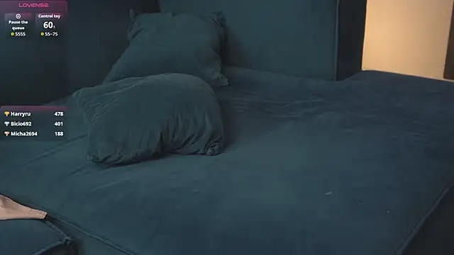 Chatroom XXX en direct de FranciscaGaring