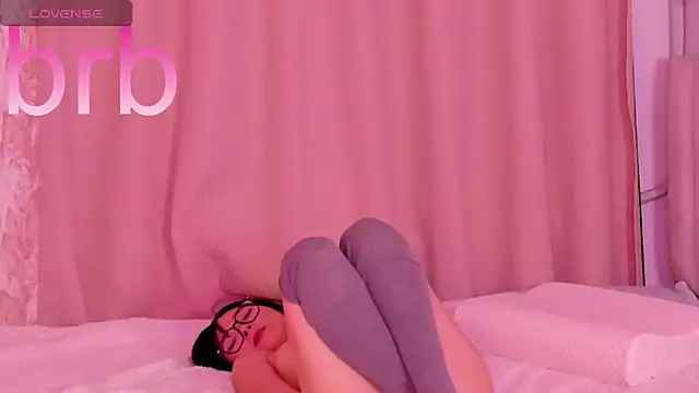 Chat +18 de ariyastar ao vivo