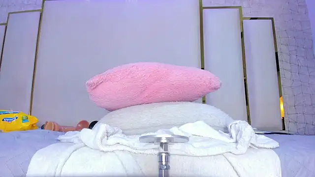 โชว์เว็บแคมของ paola_rodriguez