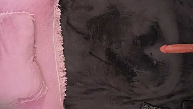 tu_julieta_gh – Live XXX-chat