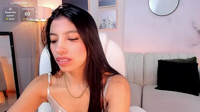 Chatroom XXX en direct de Tiffany_Low