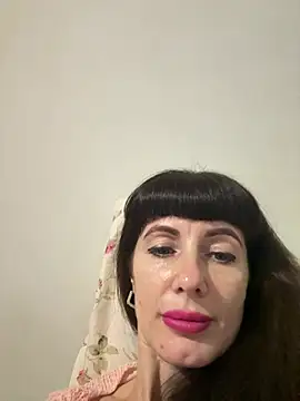 Chatroom XXX en direct de LadyLuxLover