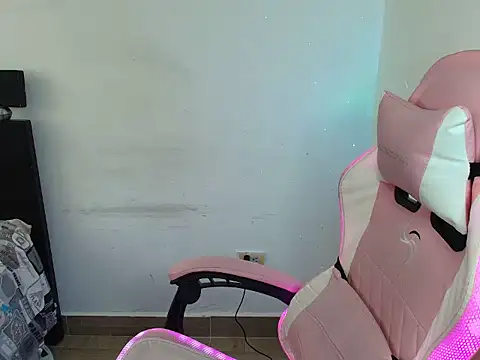 charllottehorny18 라이브 XXX 채팅