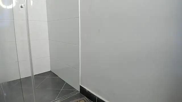 XXX chat uživo modela Andy_Belier23