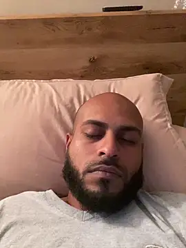 islandvybee55 Live XXX-chat