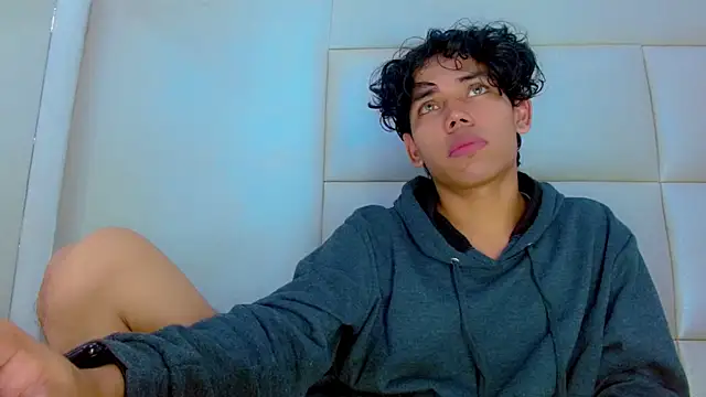 แชท XXX สดของ DaviidBuckx_