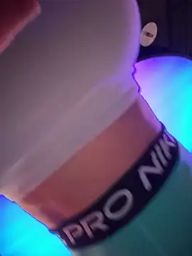 Živý XXX chat F3ckd0lllucy