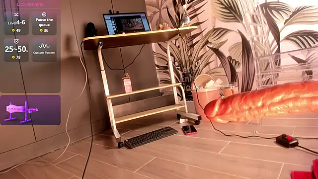 Czat XXX na żywo – sugar-mirie