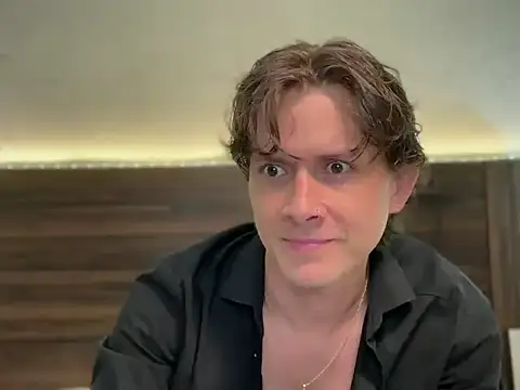 mcklister_kinky_feets' Webcam Show