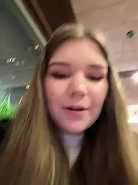 PumaShyXD Chat XXX in diretta