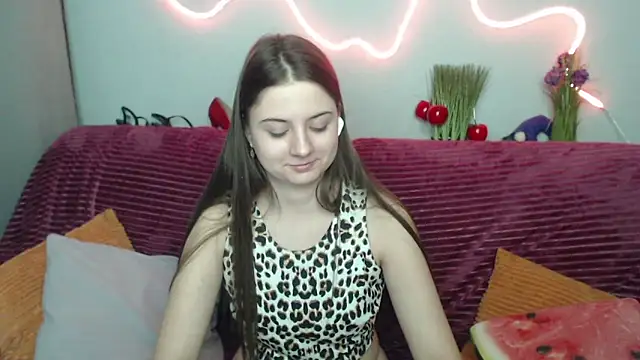 MilanaRoza webcam show