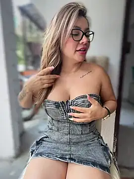 DIANITA_1988 Live XXX-chat