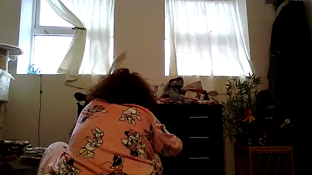 Show modela RubyyRosee na web-kameri