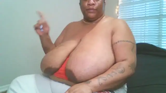 NaughtyHottieBBW: απευθείας συνομιλία ΧΧΧ