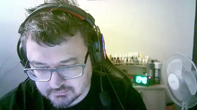 Živý XXX chat SirAbuser