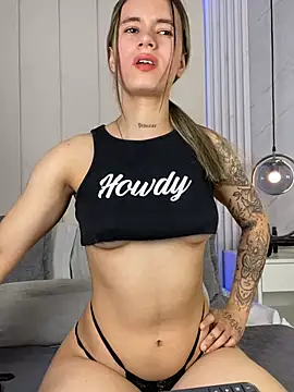 دردشة JuliaColemann الجنسية المباشرة