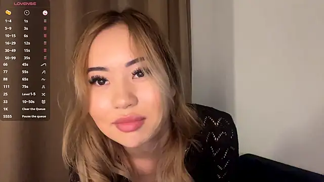 Ur_neighbor_Kira Chat XXX live