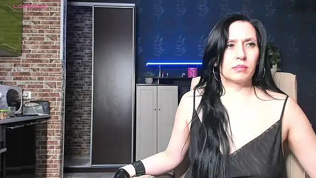 Lucky_Milf Chat XXX live