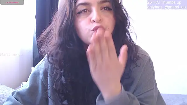 Chat XXX en directo de Marci_owo