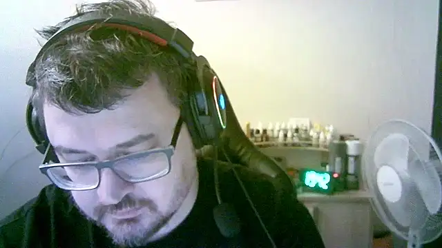 Chatroom XXX en direct de SirAbuser