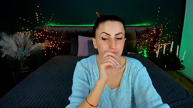 Rebecca_Diamond 现场XXX聊天