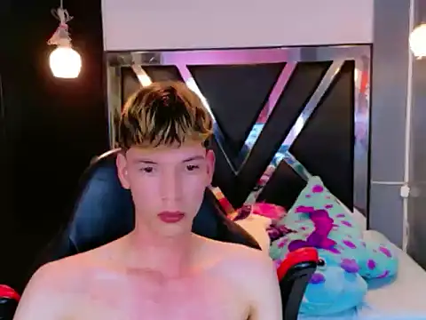 Liam_Green1 Chat XXX live