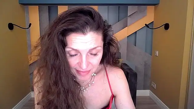 Pertunjukan Kamera Web EllaLong