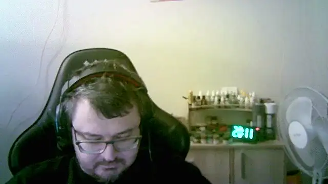 SirAbuser – Live XXX-chat