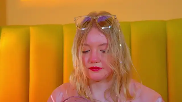 EmilyEvanse 即時 XXX 聊天