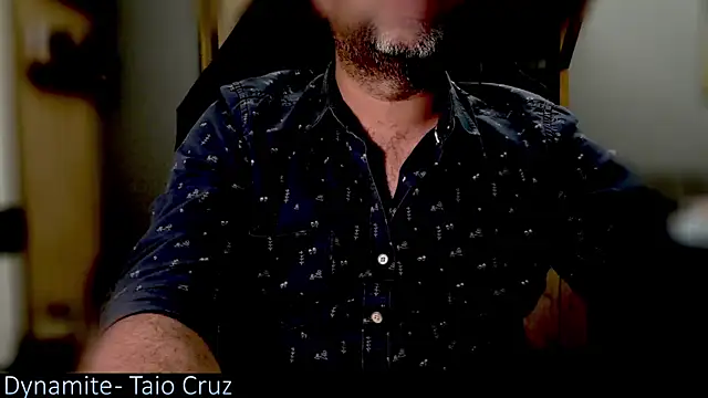 _x_rated_ élő XXX-chatje