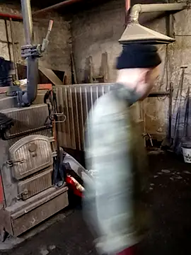 Chat +18 de _uncle_Mitya-43_ ao vivo