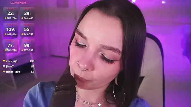 Chatroom XXX en direct de Ooops_Boobss