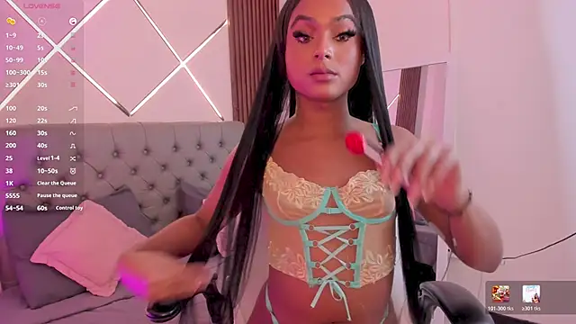 Anyeliin_miller 现场XXX聊天