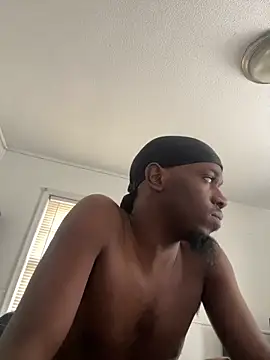 pussyeater_- Adlı Modelin Canlı XXX Sohbeti