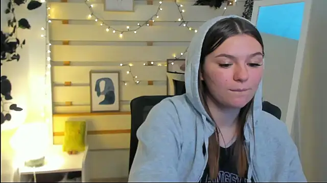 Josephine_Kiss Live XXX-Chat