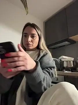 Ivy_Baen Live XXX chat