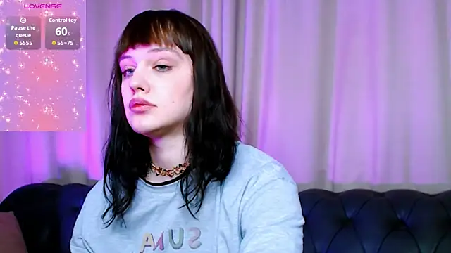 XXX chat uživo modela Pizda-Drozda