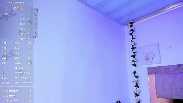 Chat XXX en directo de baddie_delayla