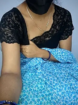 Chatroom XXX en direct de Ek-Dum-Angel