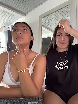 Chatroom XXX en direct de nicolexxaleja