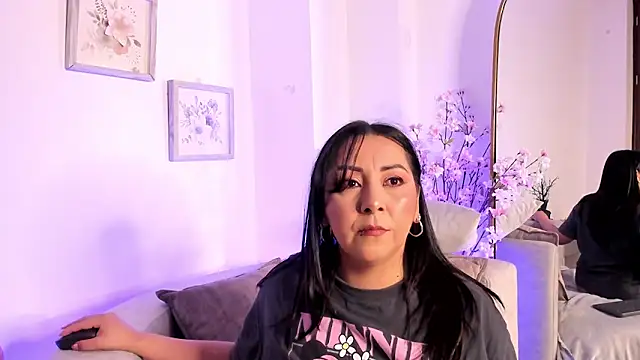 Chatroom XXX en direct de sweett-mary