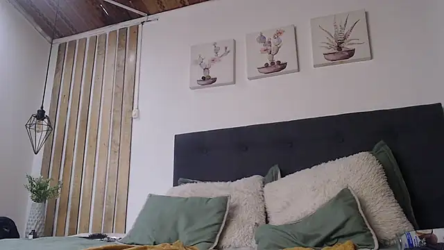 Andrea_secret_: онлайн-секс-чат