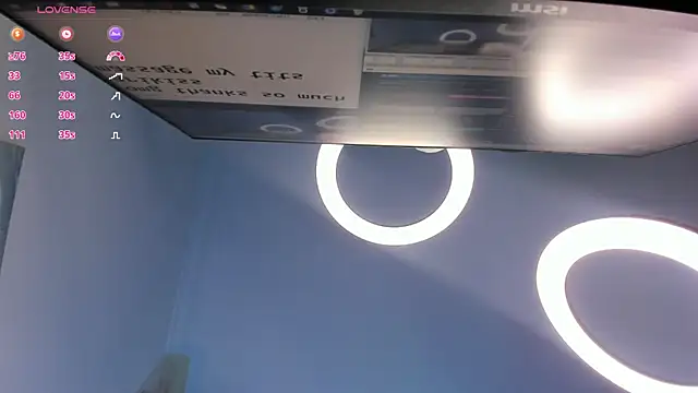 Živý XXX chat TariLechliter