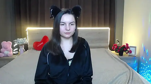 Show modela JasmineAsha na web-kameri