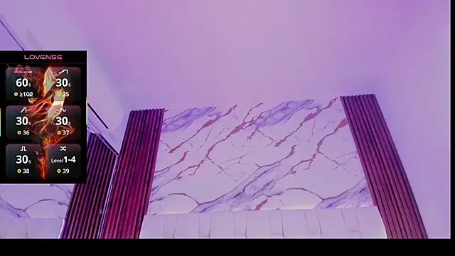 Coco_Balenciaga_: απευθείας συνομιλία ΧΧΧ