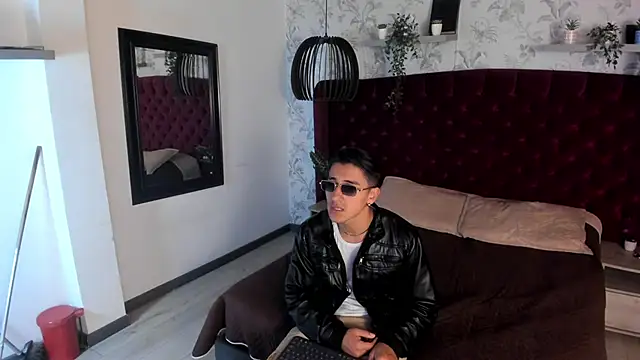 Chat XXX en directo de Andy_Joy_