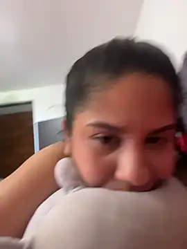 Chat XXX Live downsonMia