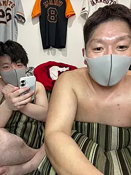 B-W_22-16_ Show Webcam